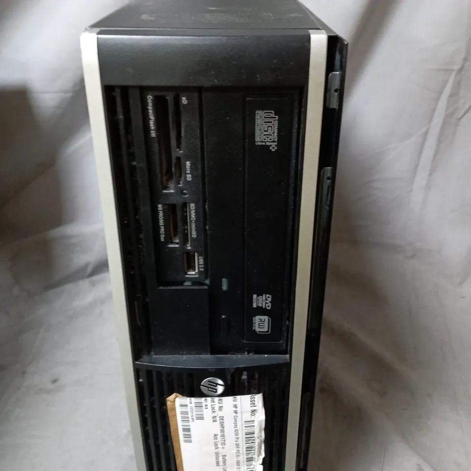HP DESKTOP TOWER PC WITH DVD DRIVE - DAMAGE TO SIDE PANEL 