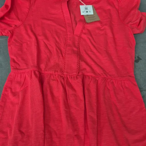 NAOMI RED SHORT SLEEVE DRESS – UK SIZE 12 (12P)