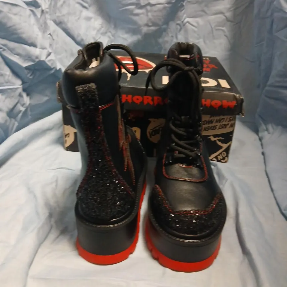 BOXED RICHARD O'BRIEN'S ROCKY HORROR SHOW X KOI THE TIME WARP PLATFORM BOOTS BLACK SIZE 3