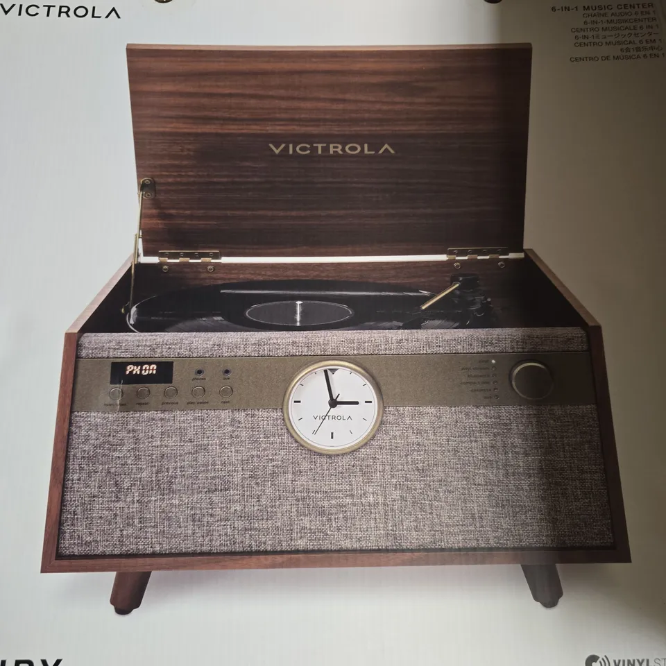 VICTROLA CENTURY WALNUT BLUETOOTH TURNTABLE WITH CLOCK, CD & CASSETTE 