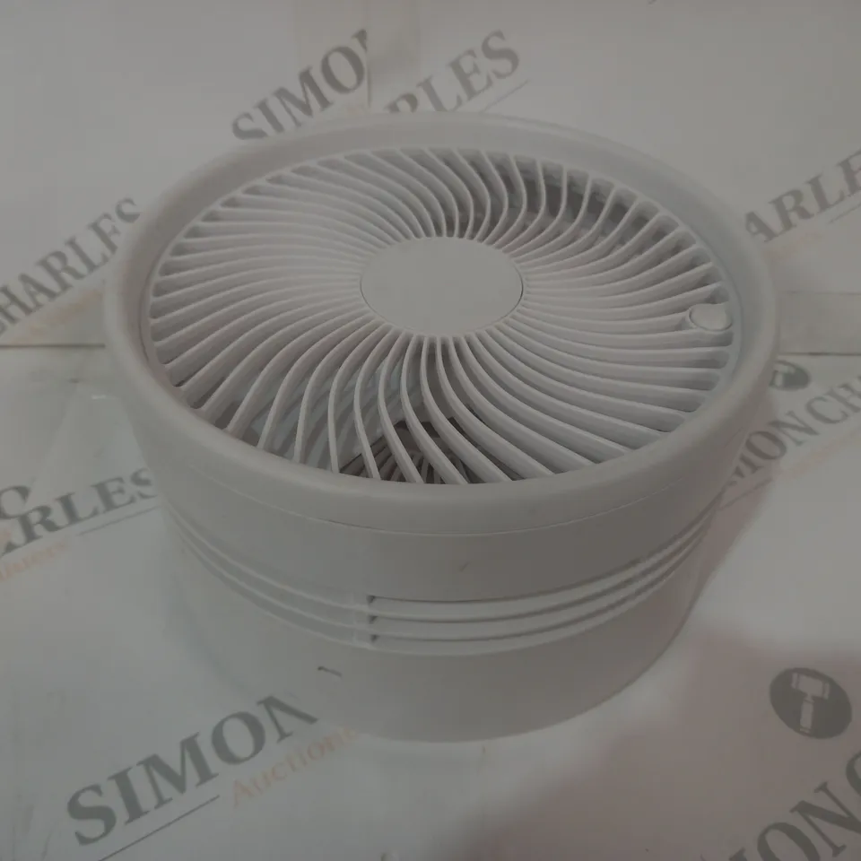 BOXED FOLDABLE RECHARGEABLE FAN IN WHITE