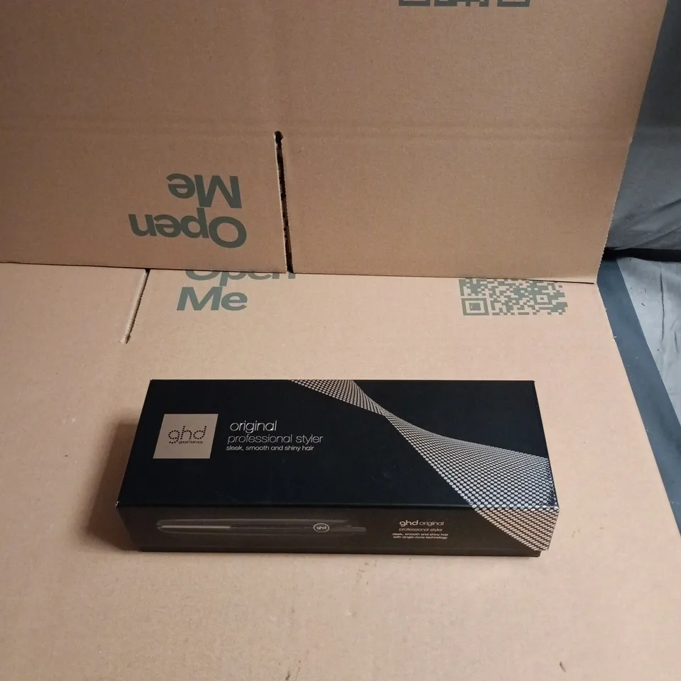 GHD ORIGINAL PROFESSIONAL STYLER HAIR STRAIGHTENER – BLACK