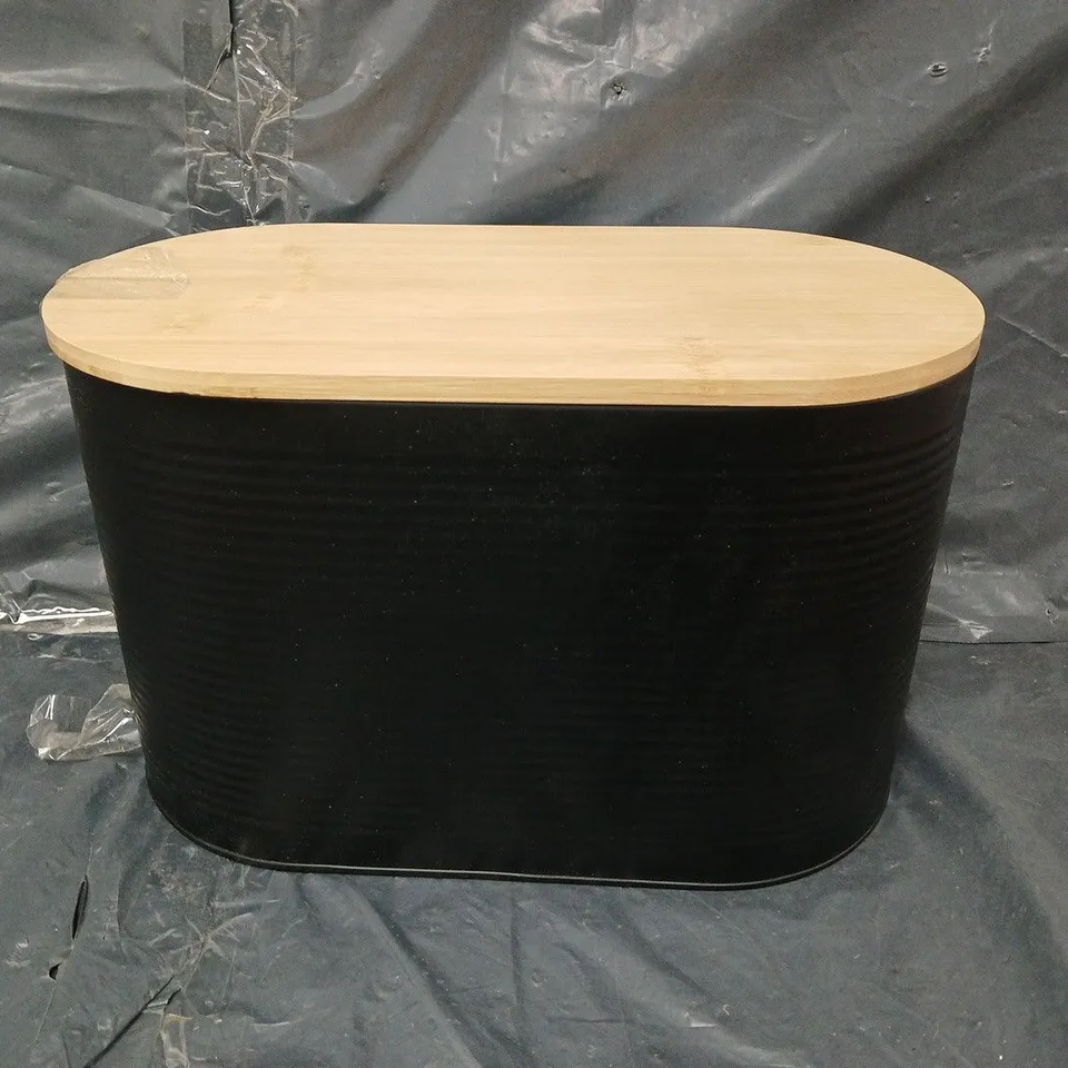 TYPHOON OTTO BREAD BIN  RRP £39.99