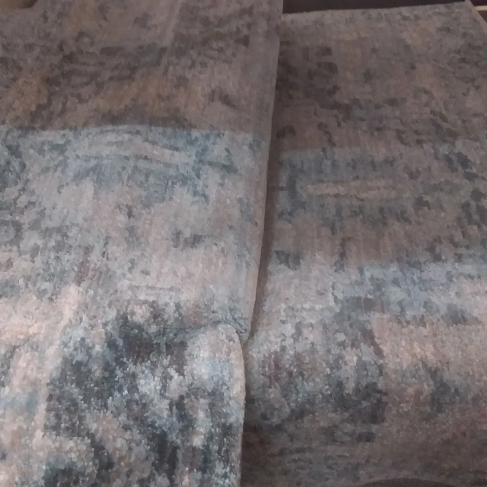 MACMILLAN BLUE RUG 170X120CM