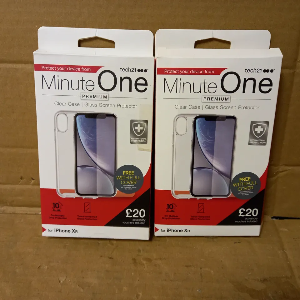 LOT OF 2 MINUTE ONE CLEAR CASES FOR IPHONE XR