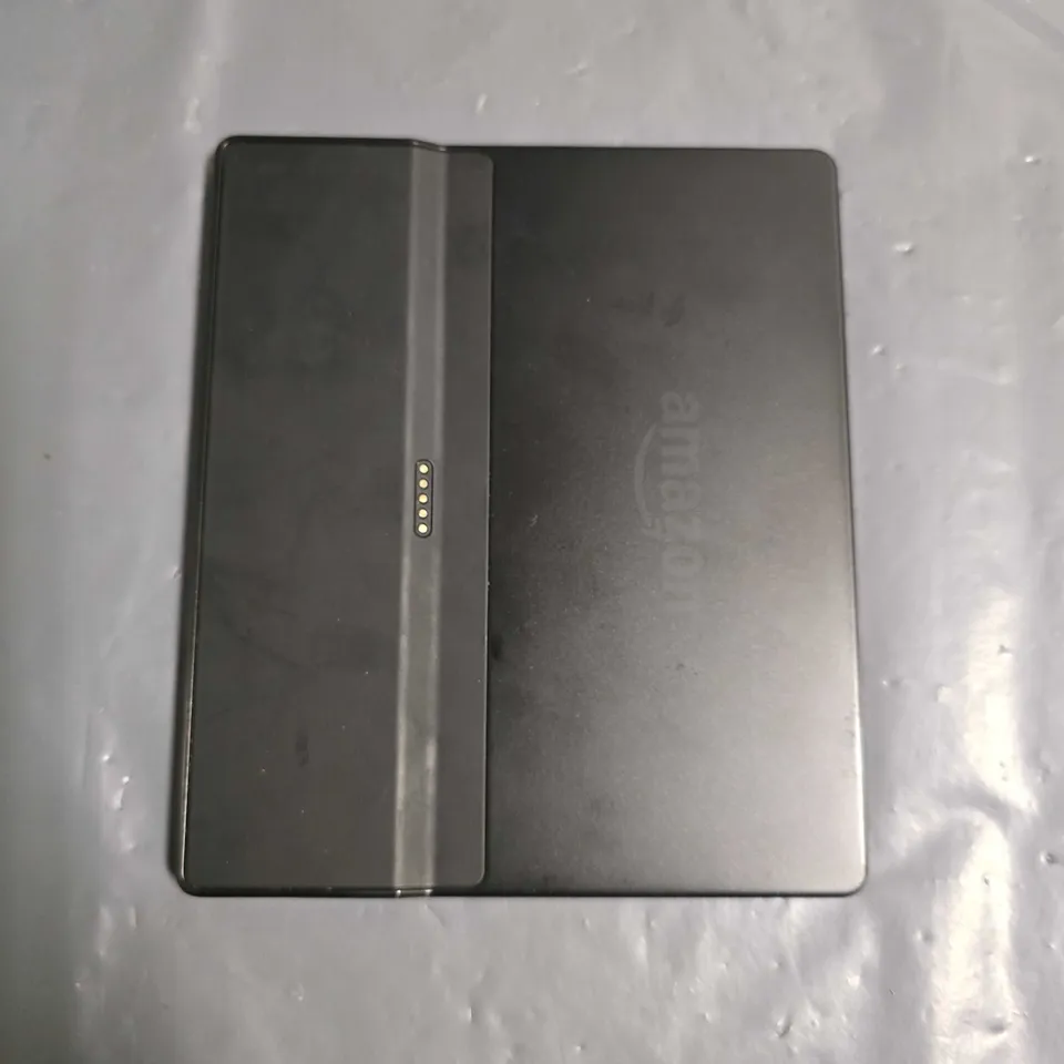 UNBOXED AMAZON KINDLE E-READER