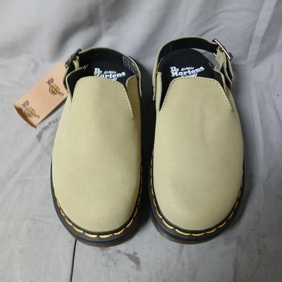 DR. MARTENS AIRWAIR TAN LEATHER BUCKLE-STRAP SHOES, UK 5.5
