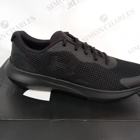 BOXED UNDER ARMOUR SURGE 3 TRAINERS - BLACK SIZE 12