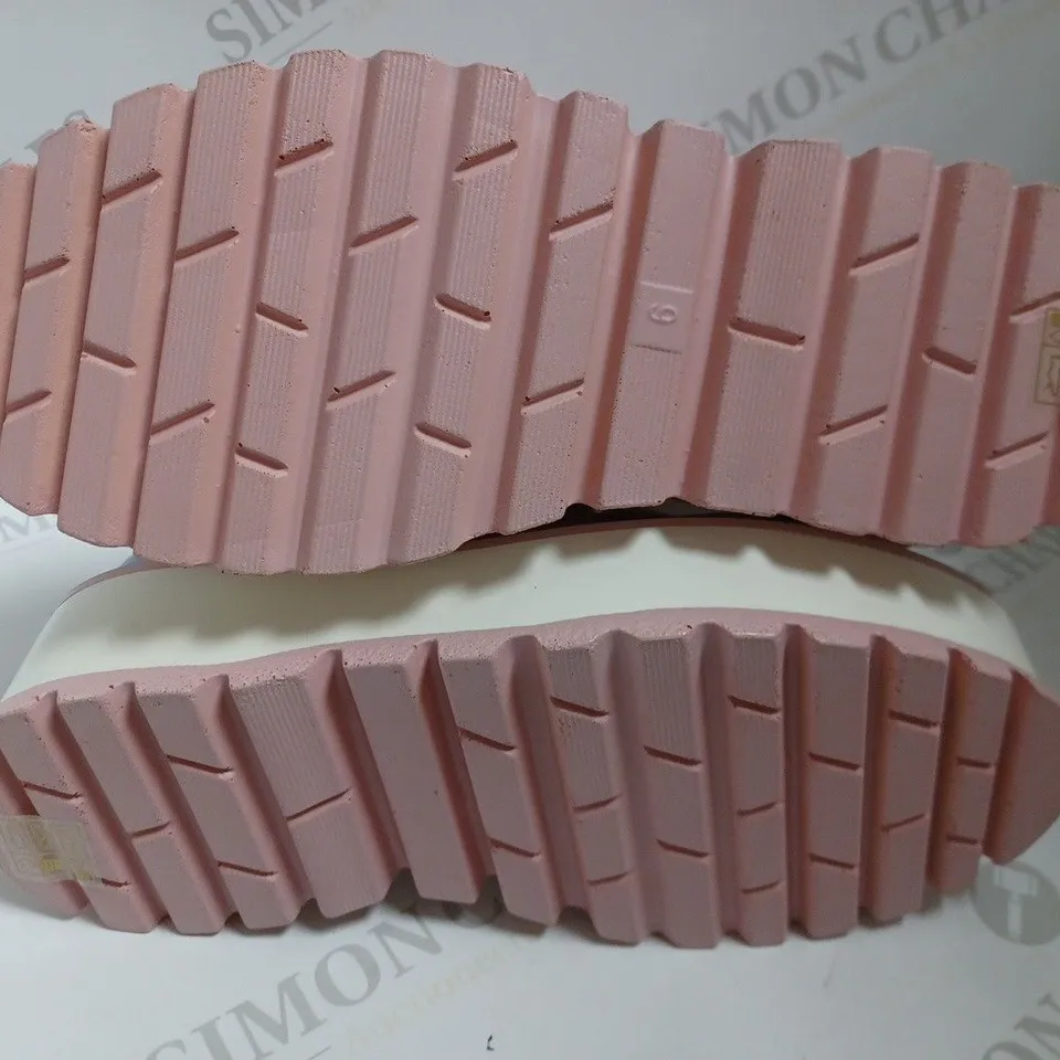 KOI VEGAN PINK/BLUE LACE UP PLATFORM BOOTS - SIZE 6