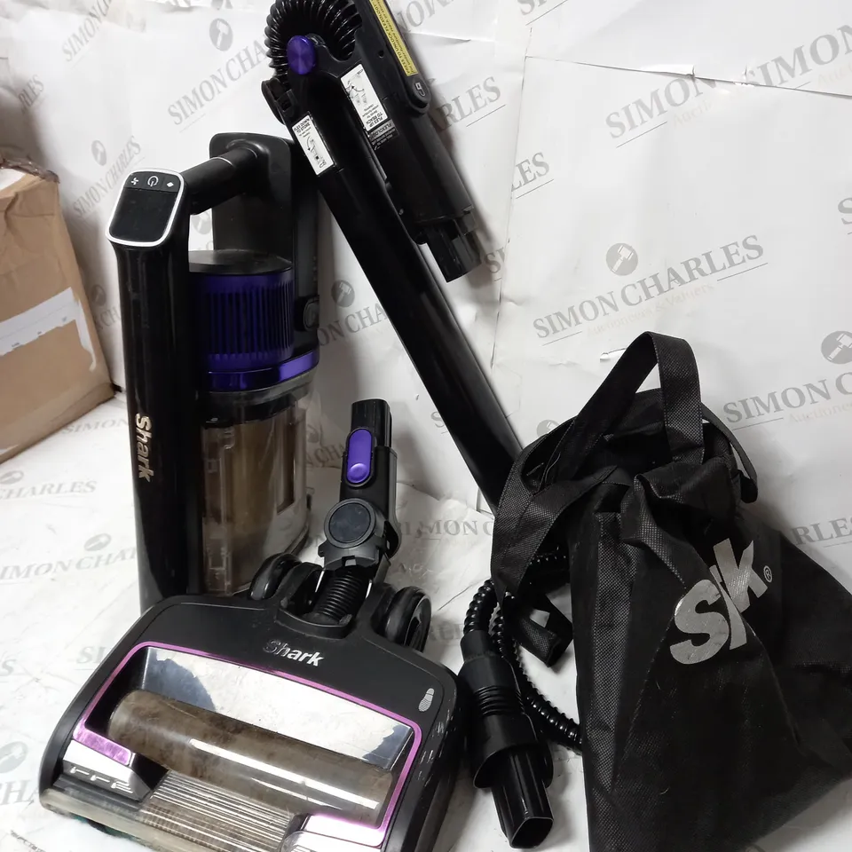 SHARK CORDLESS STICK VACUUM 