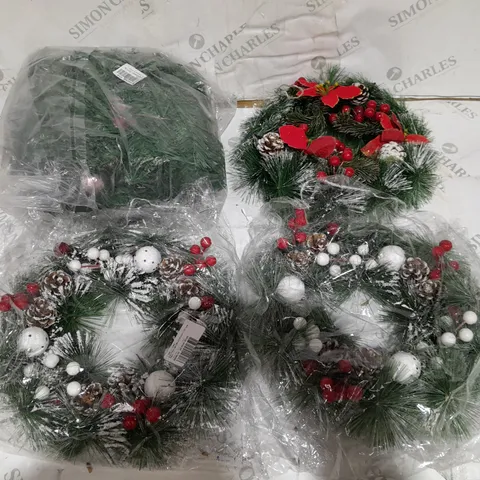 LOT OF 4 ARTIFICIAL CHRISTMAS WREATHS