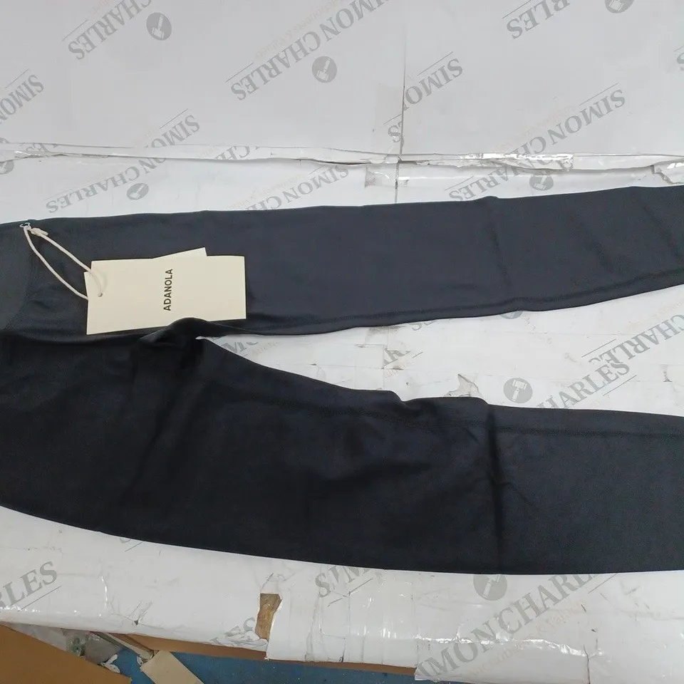 ADANOLA BLACK ULTIMATE LEGGINGS- SMALL