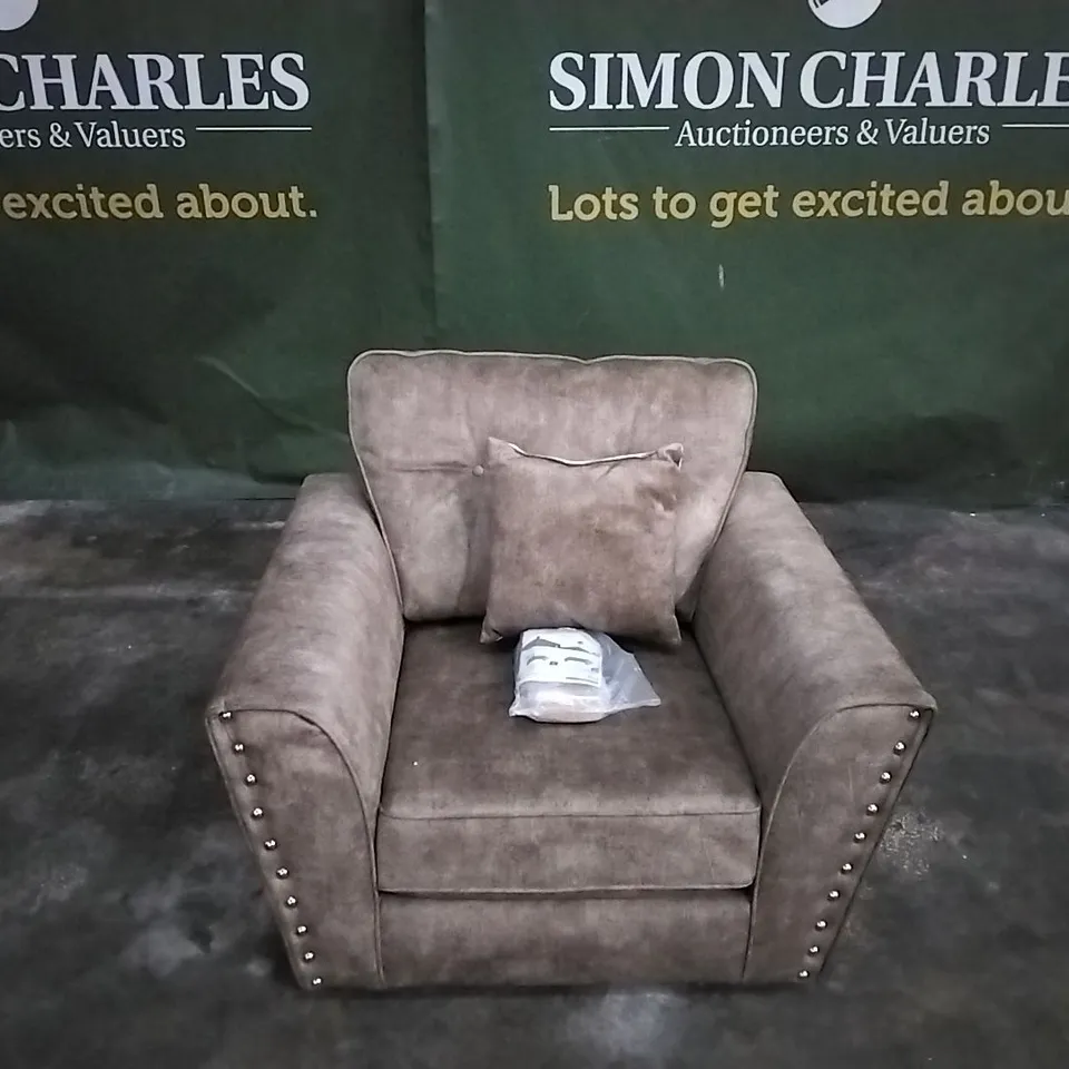 QUALITY DESIGNER AMAYA FABRIC ARMCHAIR 