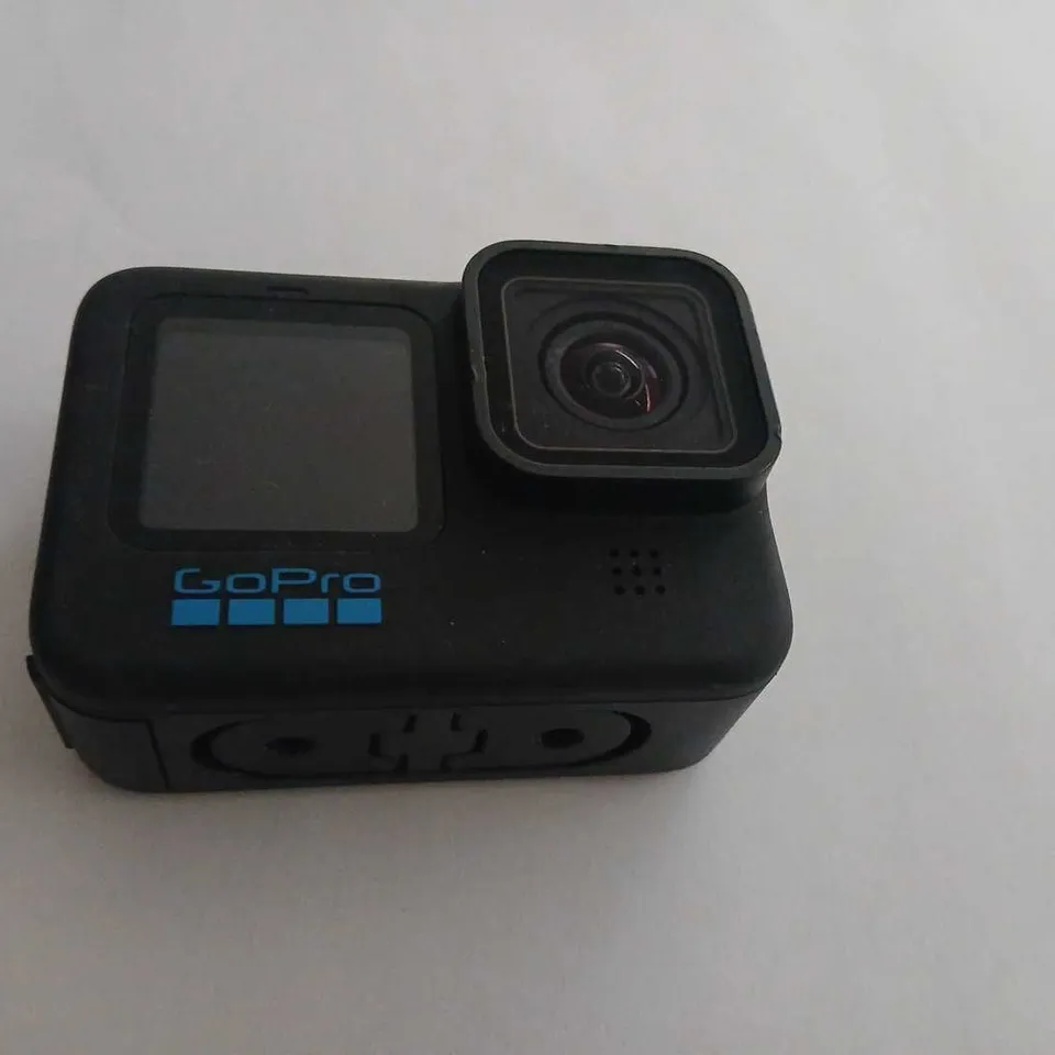 GOPRO HERO10 BLACK ACTION CAMERA