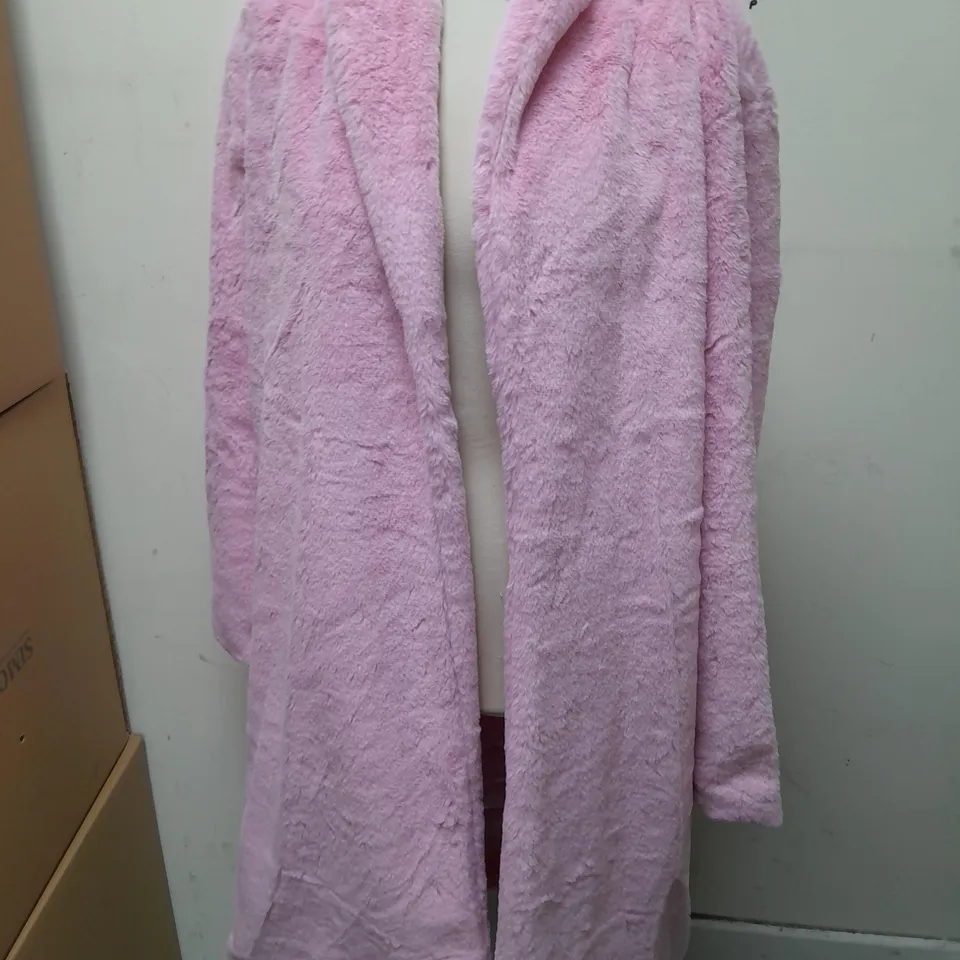 PRETTYLITTLETHING PINK CURVED LONGLINE FAUX FUR COAT IN PINK - 10