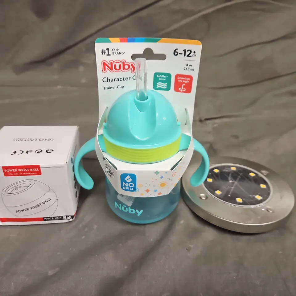 TOTE OF APPROXIMATELY 10 ASSORTED HOUSEHOLD ITEMS TO INCLUDE NUBY TRAINING CUP, POWER WRIST BALL AND LED LIGHTS