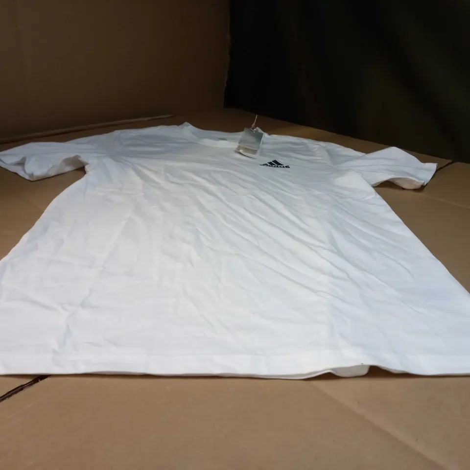 ADIDAS WHITE/LOGO TEE - SMALL