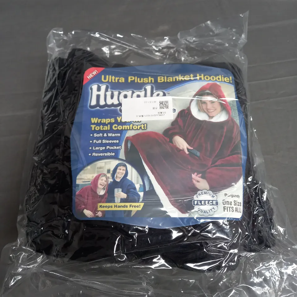 HUGGLE ULTRA PLUSH BLANKET HOODIE 