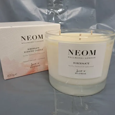 NEOM HIBERNATE SCENTED CANDLE