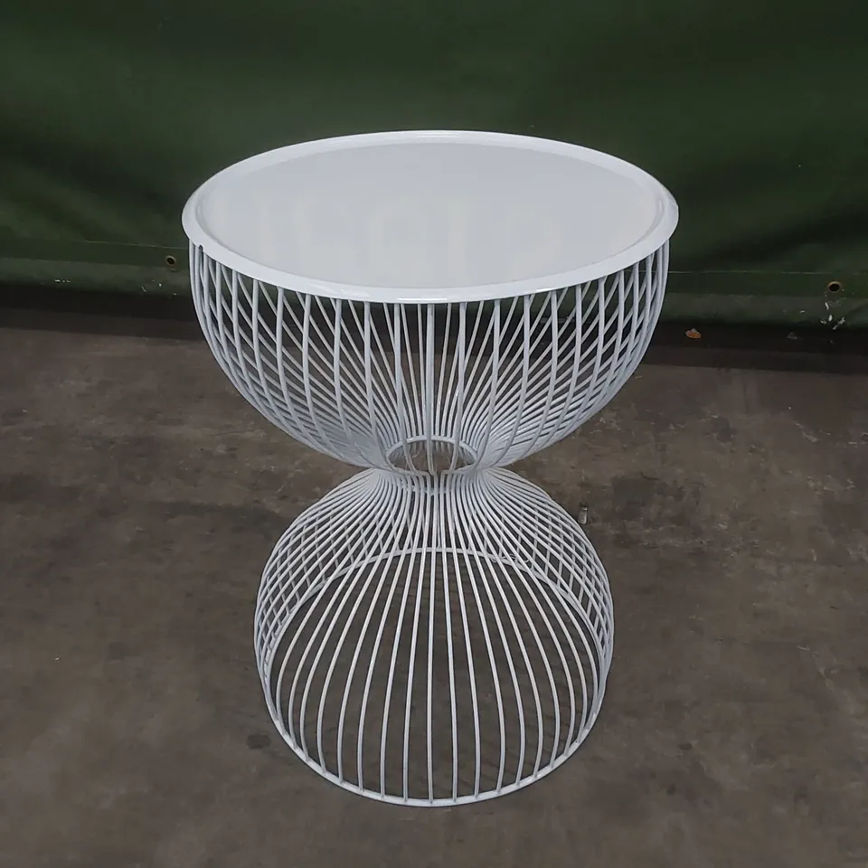 DESIGNER METAL WIRE FRAME DESIGN SIDE TABLE - WHITE