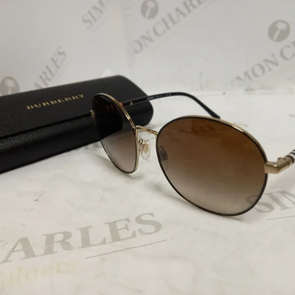 BURBERRY GOLD/TAN ROUND SUNGLASSES RRP £244