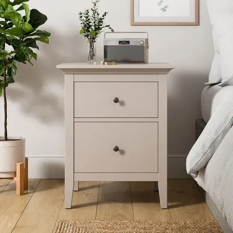 BOXED LYNTON 2 DRAWER BEDSIDE TABLE - NATURAL (1 BOX)