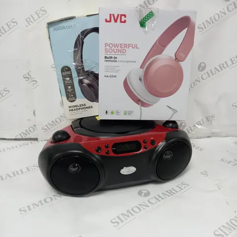 APPROXIMATELY 20 ASSORTED ITEMS TO INCLUDE JVC STEREO HEADPHONES, BLUETOOTH CD BOOMBOX, WIRELESS HEADPHONES ETC.