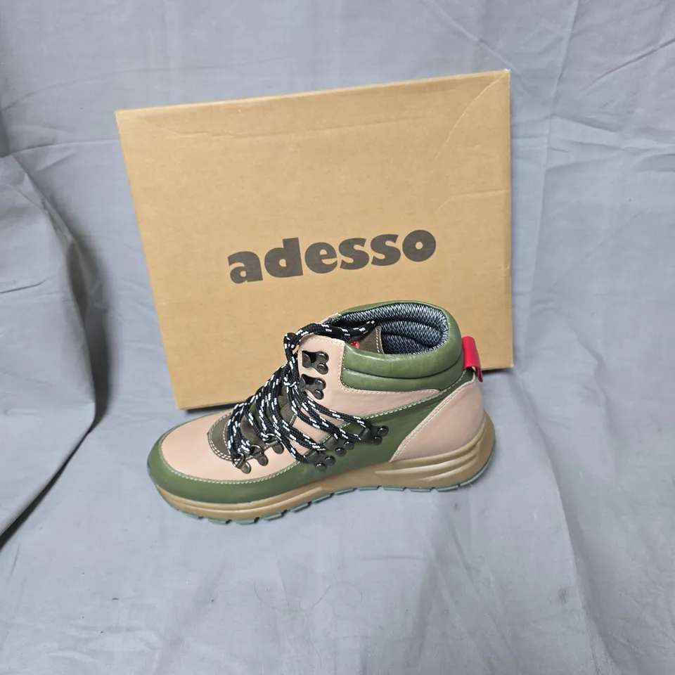 ADESSO MEN'S HIKING BOOTS – GREEN & BEIGE WITH RUGGED SOLE-SIZE EUR 39