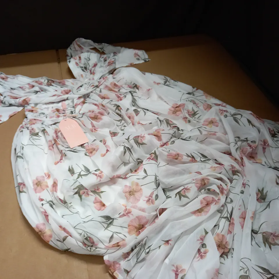 ANNNE LOUISE BOUTIQUE FLORAL DRESS - XS