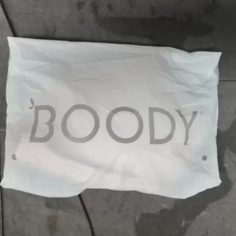 BOODY WIRELESS FULL BUST T-SHIRT BRA IN SHELL SIZE MEDIUM