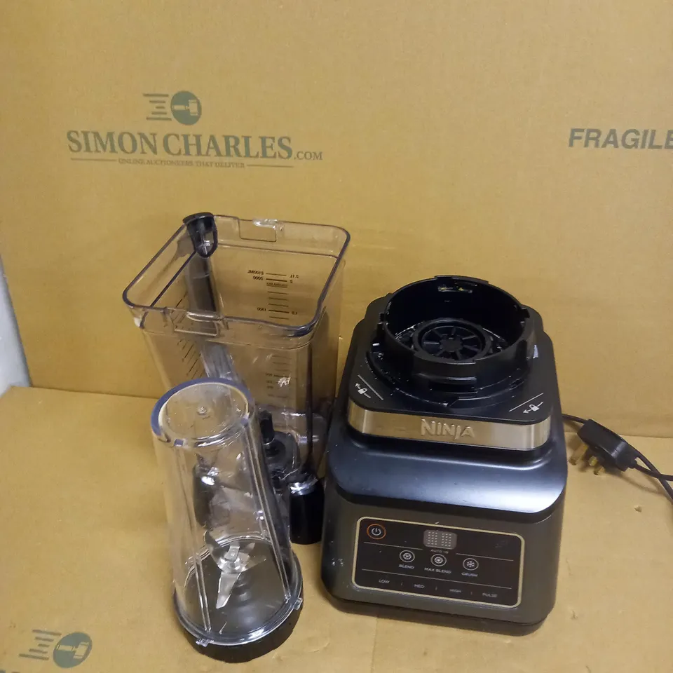 NINJA BLENDER