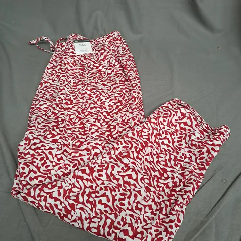 M&S TAPERED HIGH RISE RED PANTS SHORT SIZE 14 