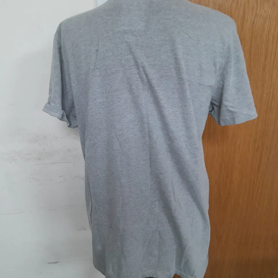 LAMBRETTA GRAPHIC TSHIRT IN GREY SIZE L