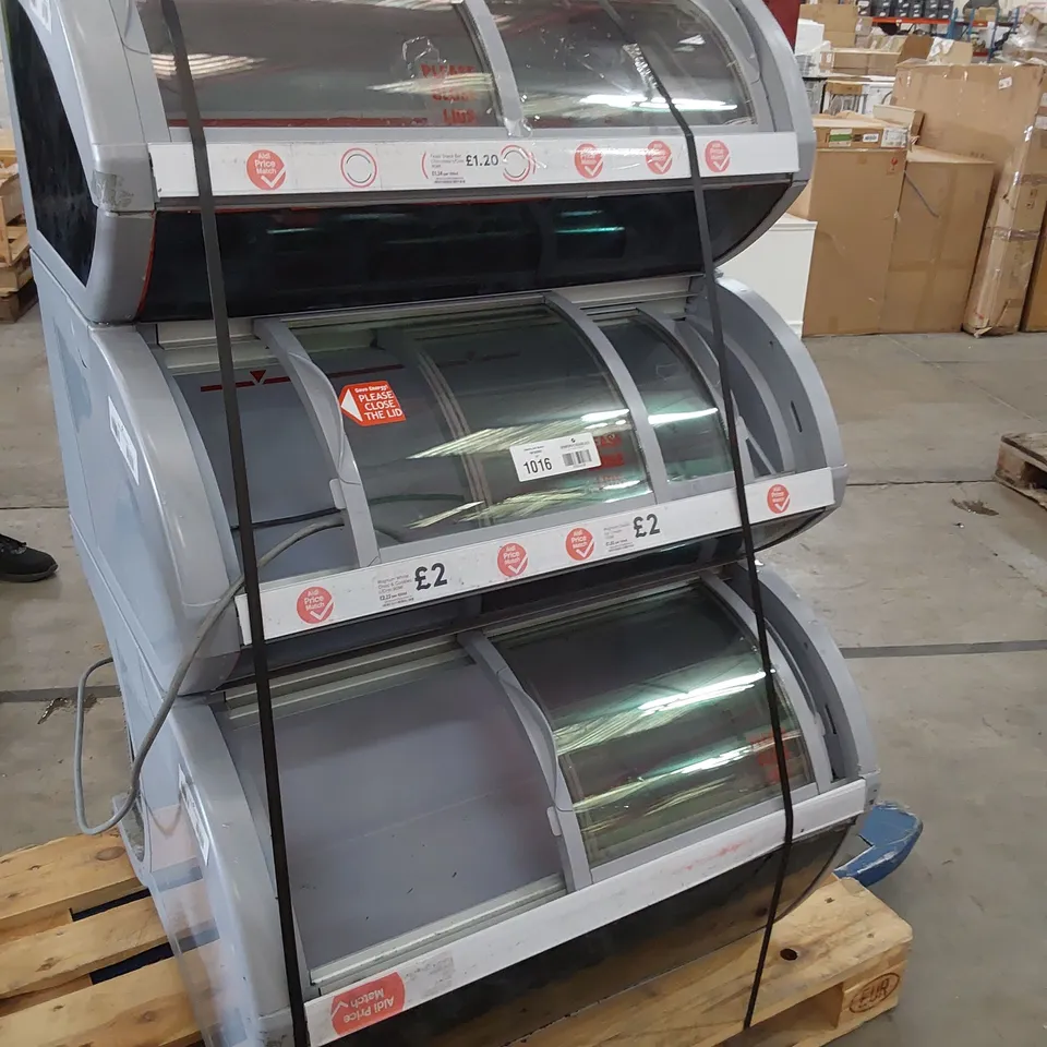 WALL'S TRIPLE LEVEL DISPLAY ICE CREAM FREEZER