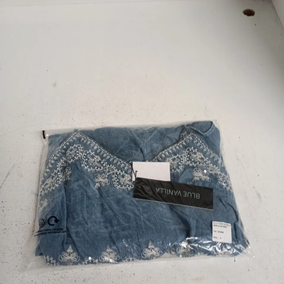 BLUE VANILLA FLORAL EMBROIDERY DRESS – DENIM, UK SIZE L