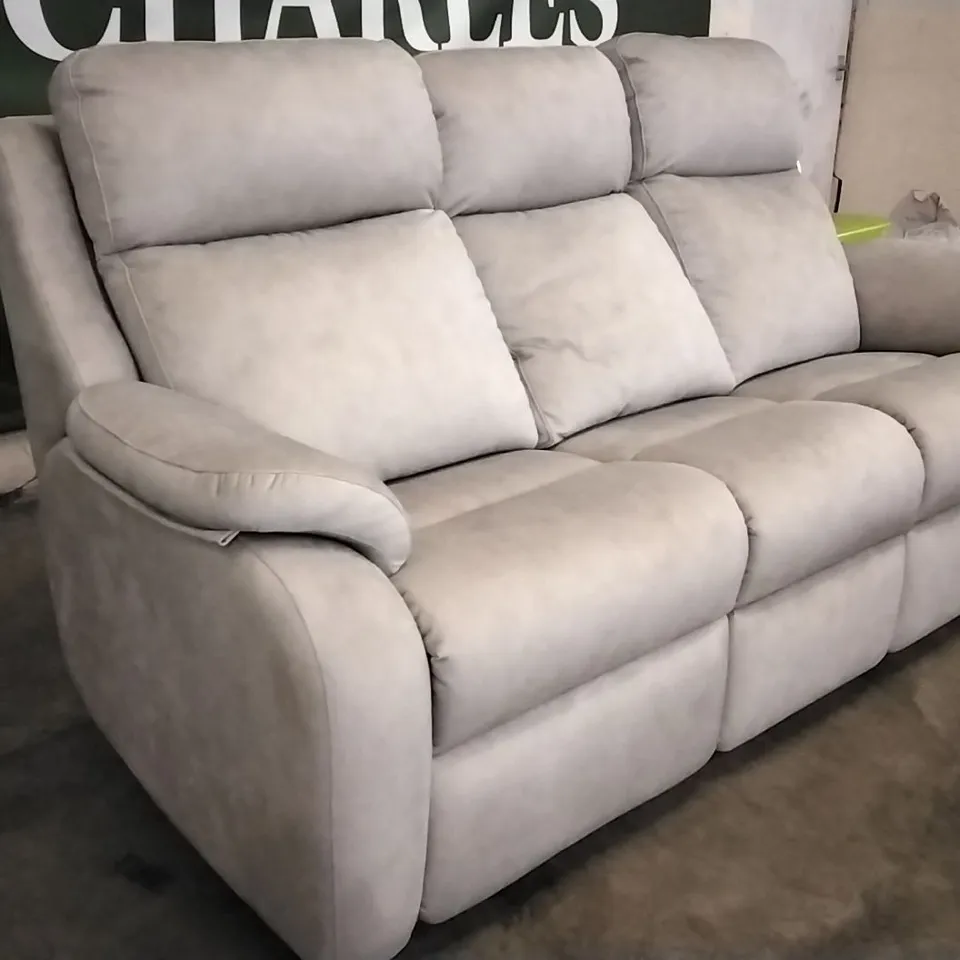 QUALITY BRITISH DESIGNED & MANUFACTURED G PLAN KINGSBURY 3 SEATER STINGRAY PLATINUM SUEDE SOFA