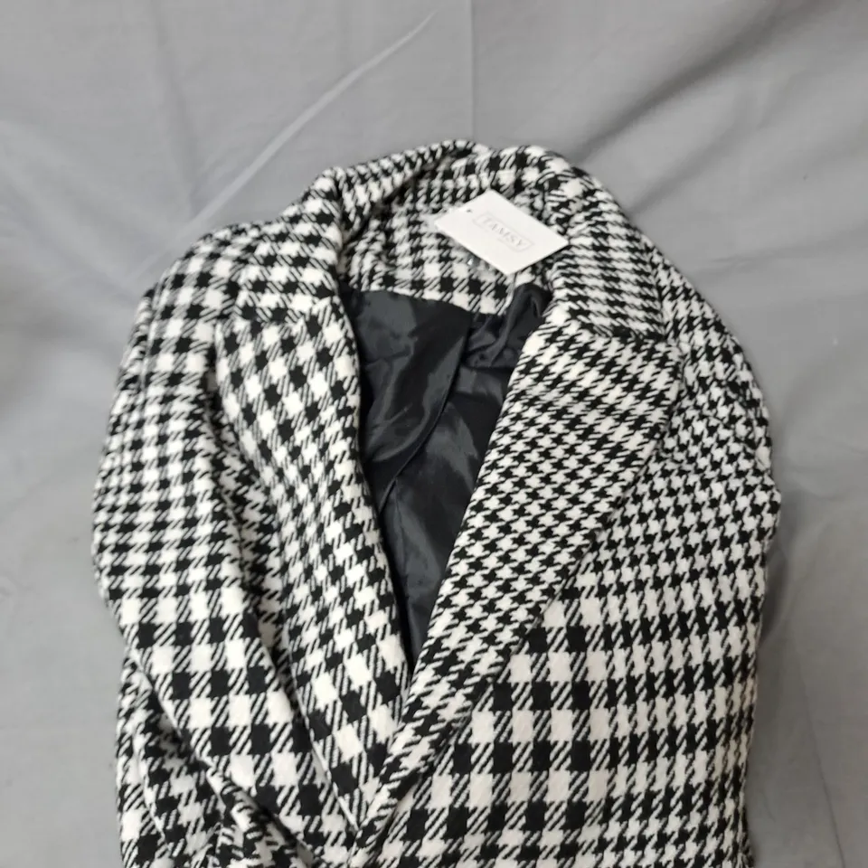 TAMSY LADIES HOUNDSTOOTH STYLE COAT - BLACK AND WHITE - SIZE 14