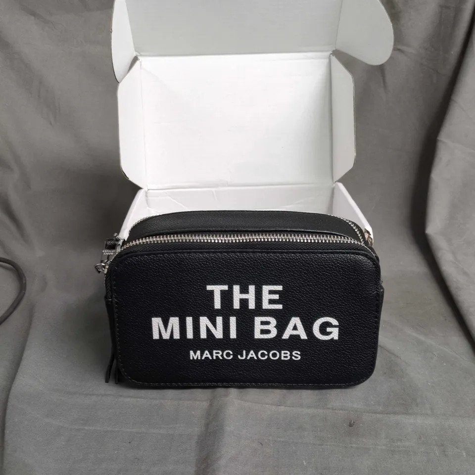 MARC JACOBS THE MINI BAG – BLACK