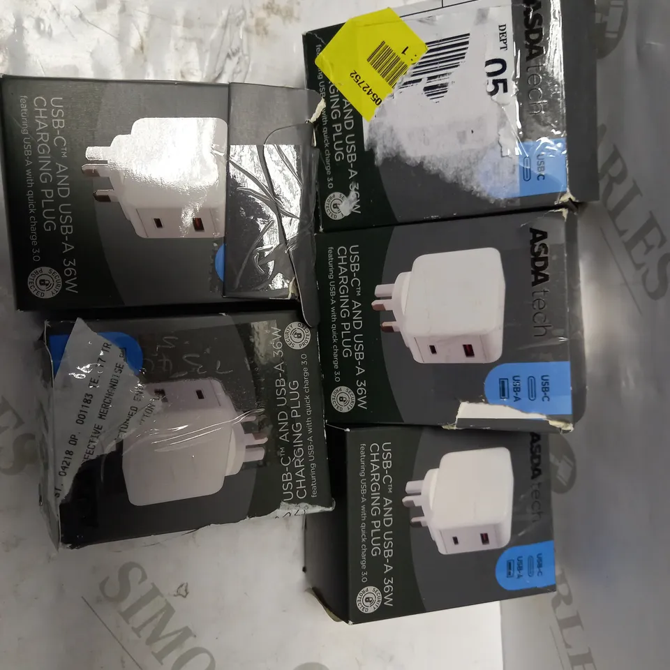 LOT OF FIVE TO INCLUDE USB-C AND USB-A 36W CHARGING PLUGS