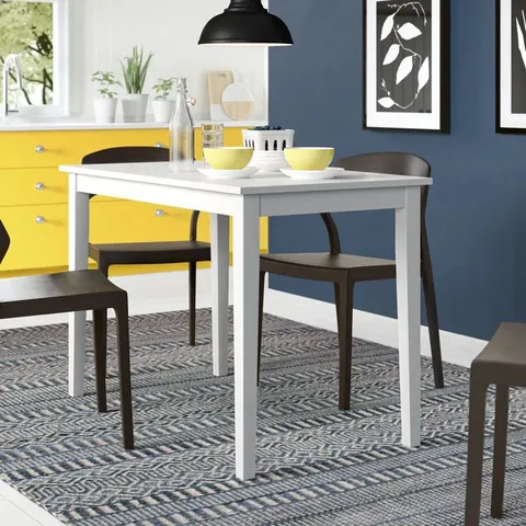 BOXED DARIELLE DINING TABLE