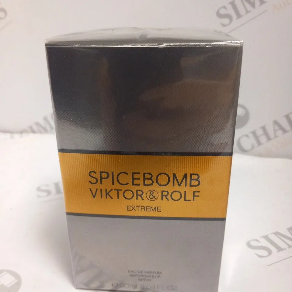BOXED AND SEALED SPICEBOMB VIKTOR AND ROLF EXTREME EAU DE PARFUM 90ML