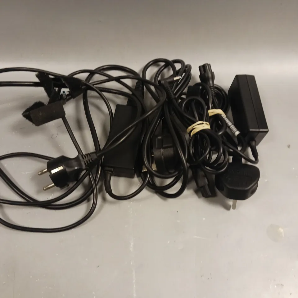 LOT OF 3 ASSORTED POWER CABLES FOR VARIOUS APPLIANCES TO INCLUDE LAPTOPS
