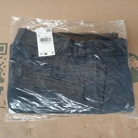 BAGGED MANGO LYOCELL PLEATED BERMUDA SHORTS IN PETROL BLUE SIZE UK 12