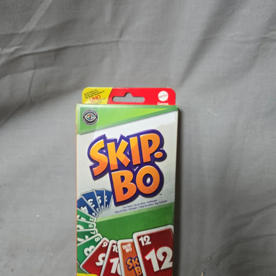 SKIP-BO CARD GAME – MATTEL
