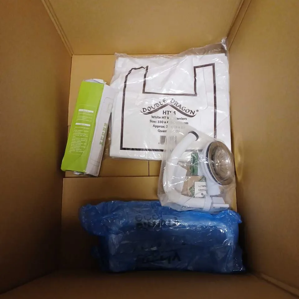 LOT OF APPROX 7 ASSORTED HOUSEHOLD ITEMS TO INCLUDE WATER BOTTLE , COPPER LIGHT UP CLOCK , CALCULATOR , ETC