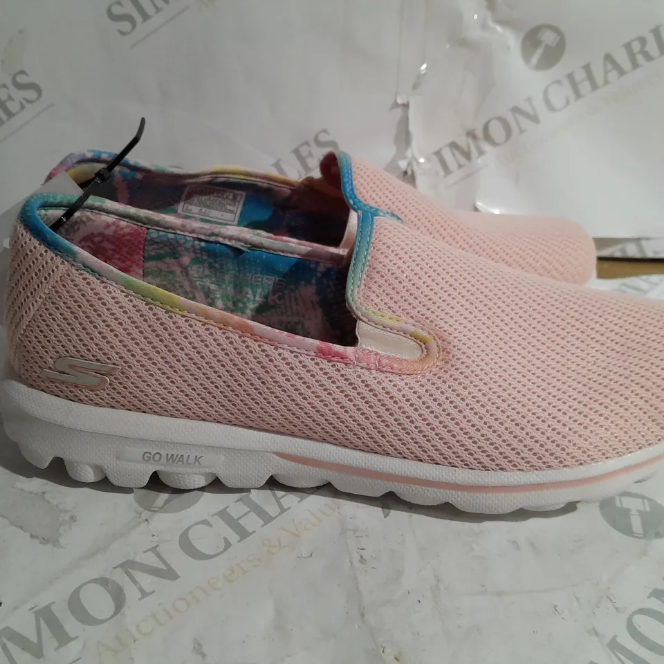 skechers gowalk size 6-1/2