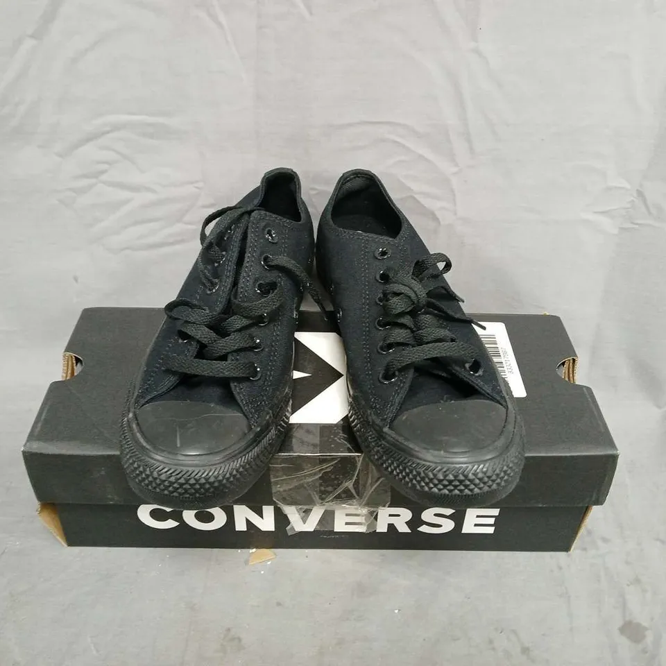 BOXED CONVERSE CHUCK TAYLOR ALL STAR BLACK MONOCHROME SNEAKERS – UK7 (MEN'S)