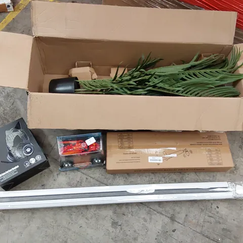 PALLET OF ASSORTED ITEMS INCLUDING: ROLLER BLINDS, ARTIFICIAL PLANT, GAMING HEADSET, TOY MONSTER TRUCK, DRAIN CLEANER