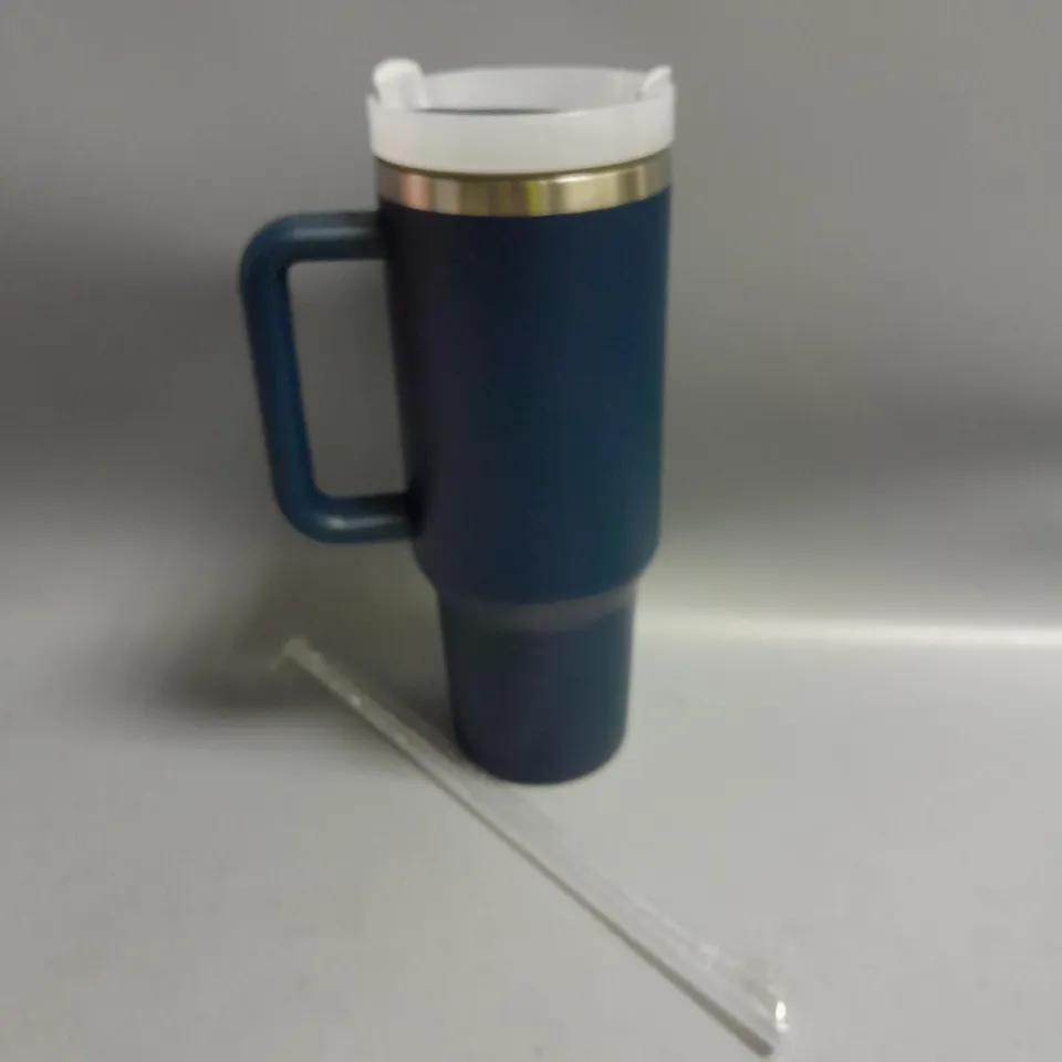 LOT OF 6 TALL DRINKING FLASKS WITH STRAWS. VARIOUS COLOURS