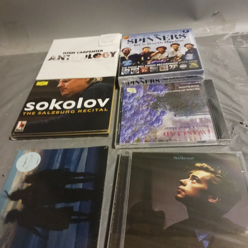 TOTE OF ASSORTED CLASSICAL MUSIC CD'S AND RECORDERS 